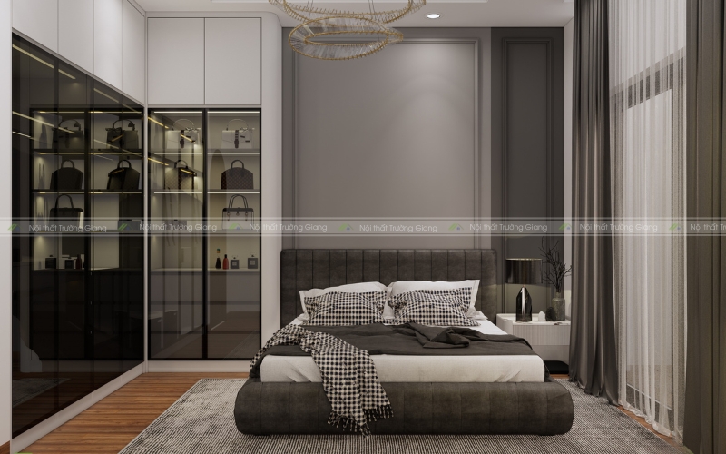Phòng ngủ sang trọng với hệ tủ kính và giường lớn